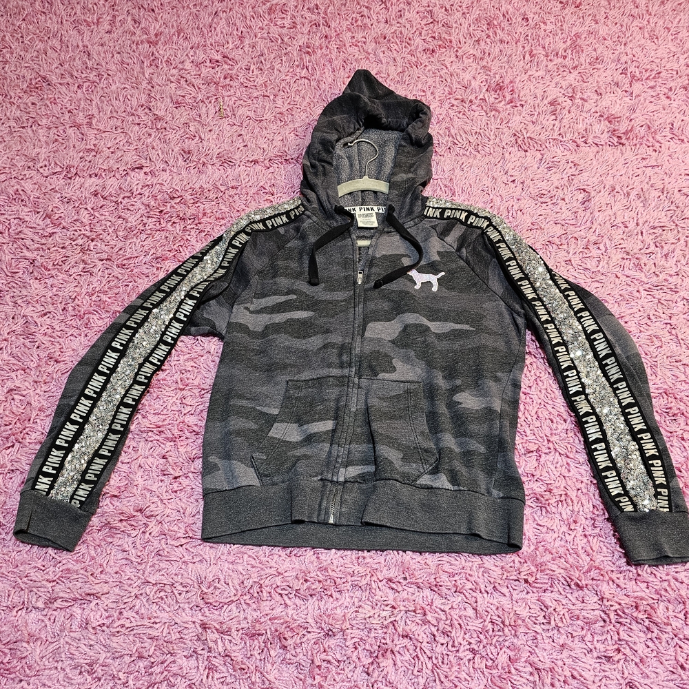 PINK Victoria's Secret Gray Camo Joggers Medium - Picture 2 of 8